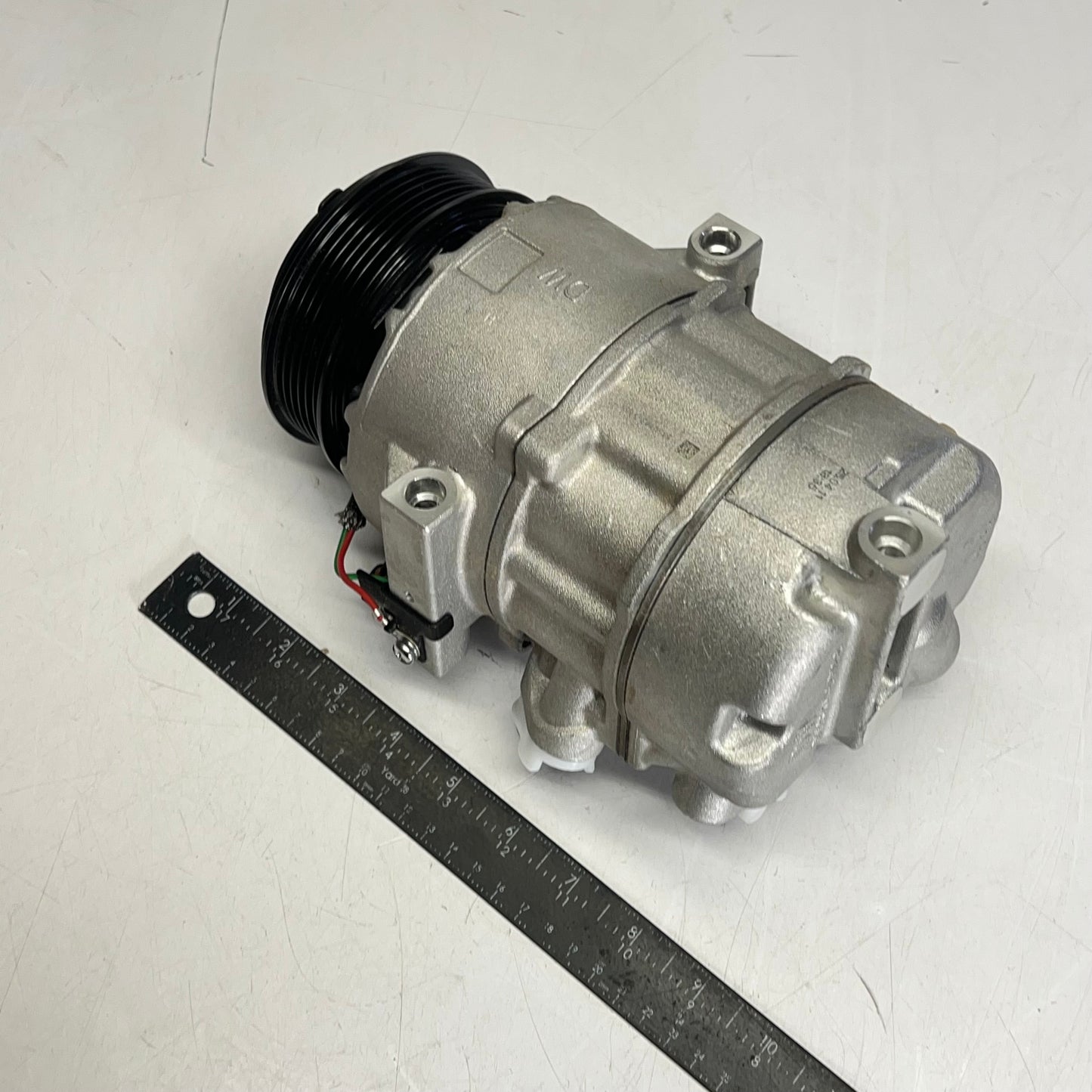 KIA MOTORS Genuine OEM Compressor Assembly 97701-R0100FFF