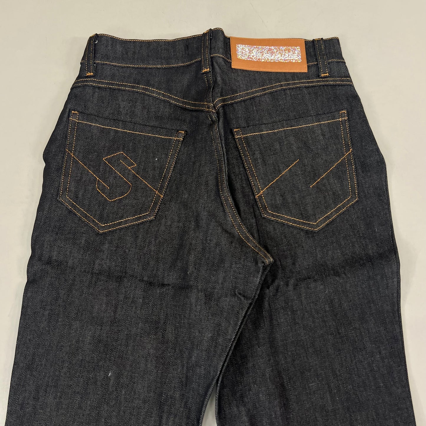 SAMSHIELD Swarovski Crystal Engraved Jeans Women's Sz US 26, UK 8, 36 Black Denim