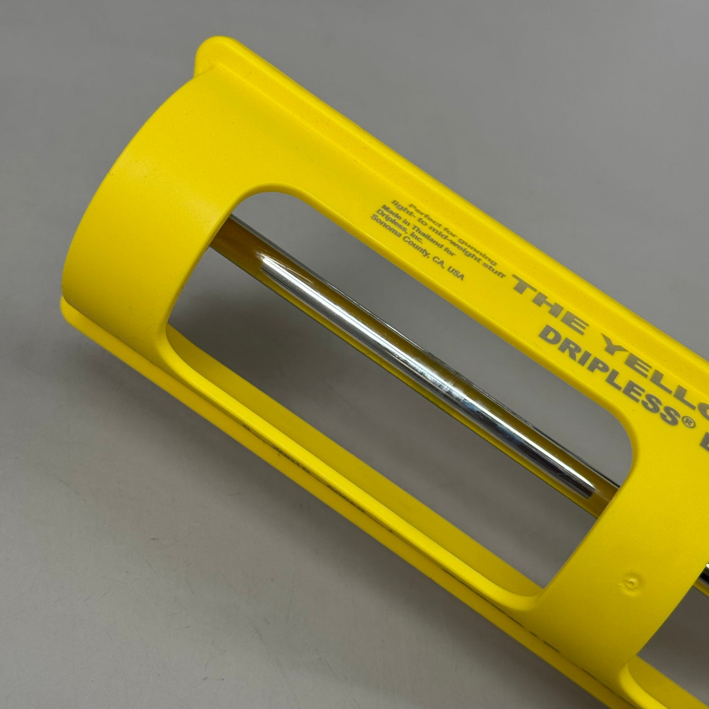 DRIPLESS The Yellow Gun Caulking Light to Mid-Weight w/Ergonomic Trigger ETS2000