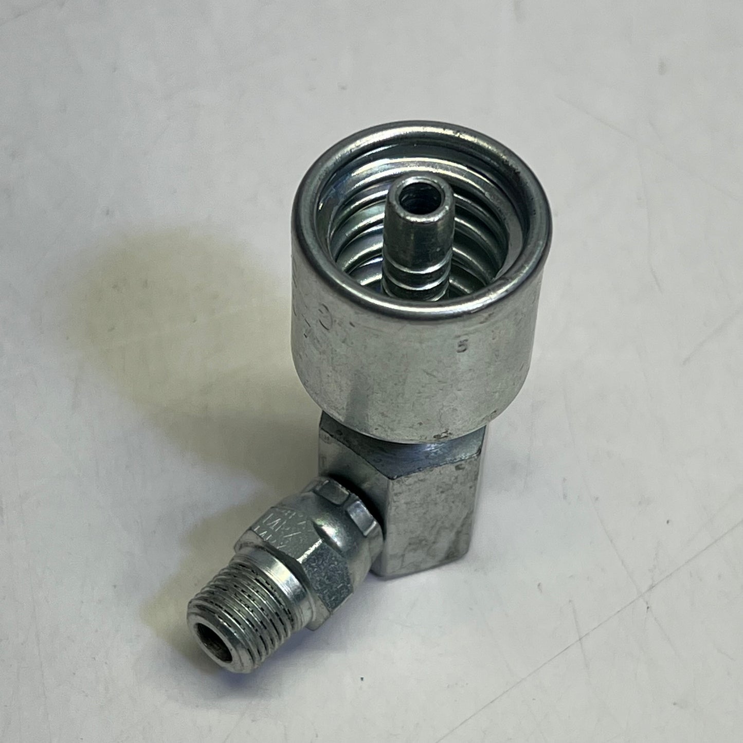 GATES Male Pipe Swivel Megacrimp Coupling  1/4" x 1.75" 90° Block G25106-0402
