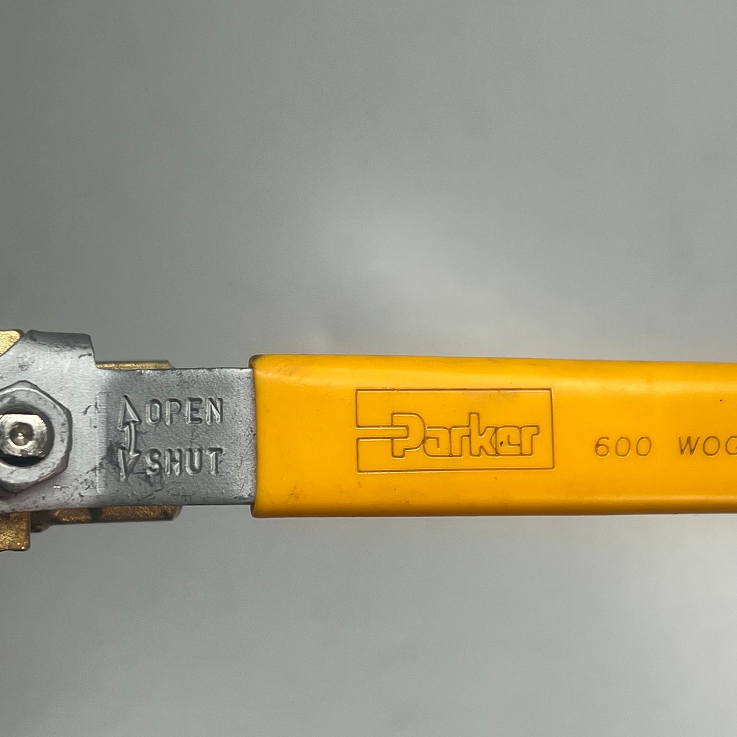 PARKER Fluid System Connectors Brass Ball Valve Economy 600 PSI V520P-6