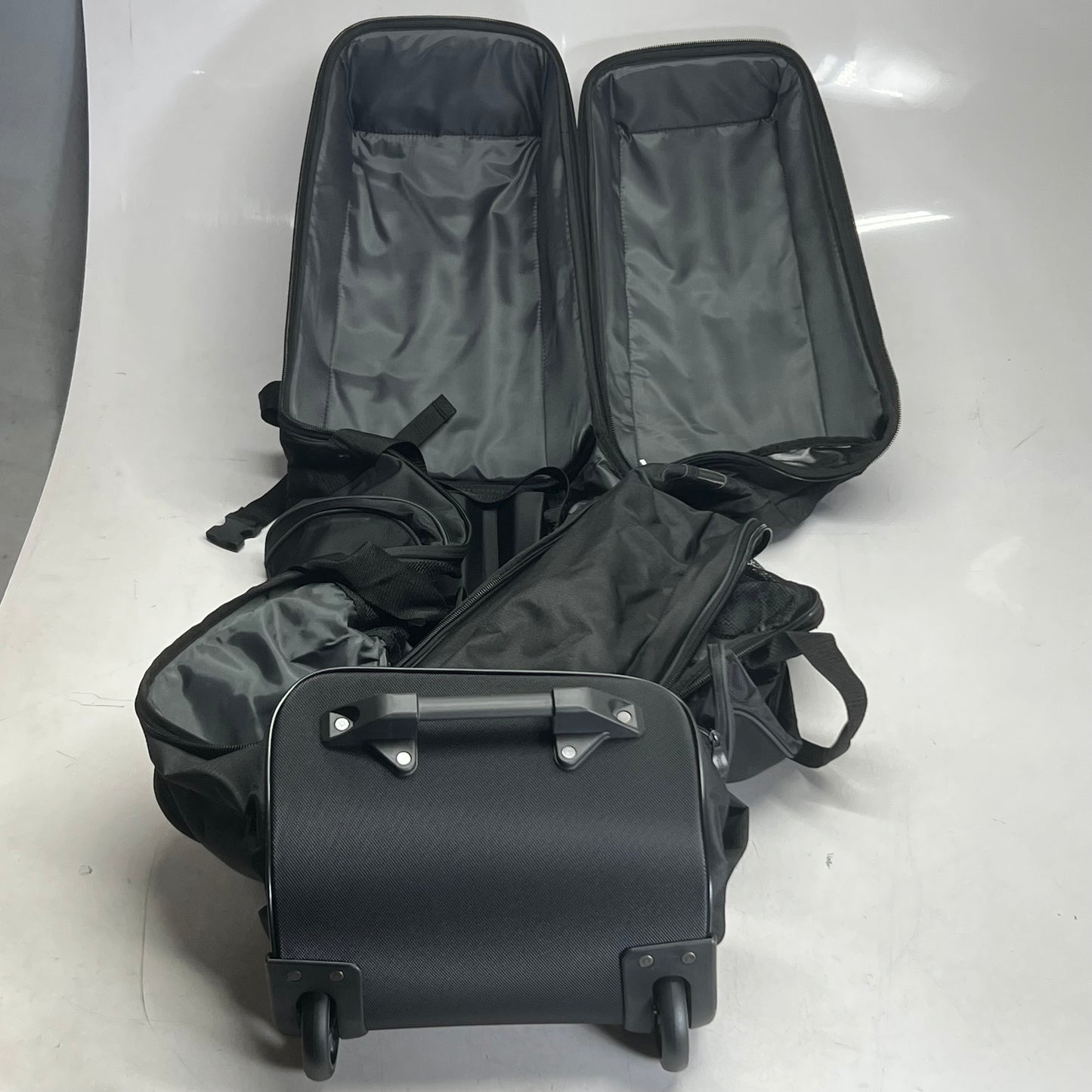 BAGBOY Golf T-10 Travel Cover 11"L x 10"W x 20"H Black/Charcoal BB97042