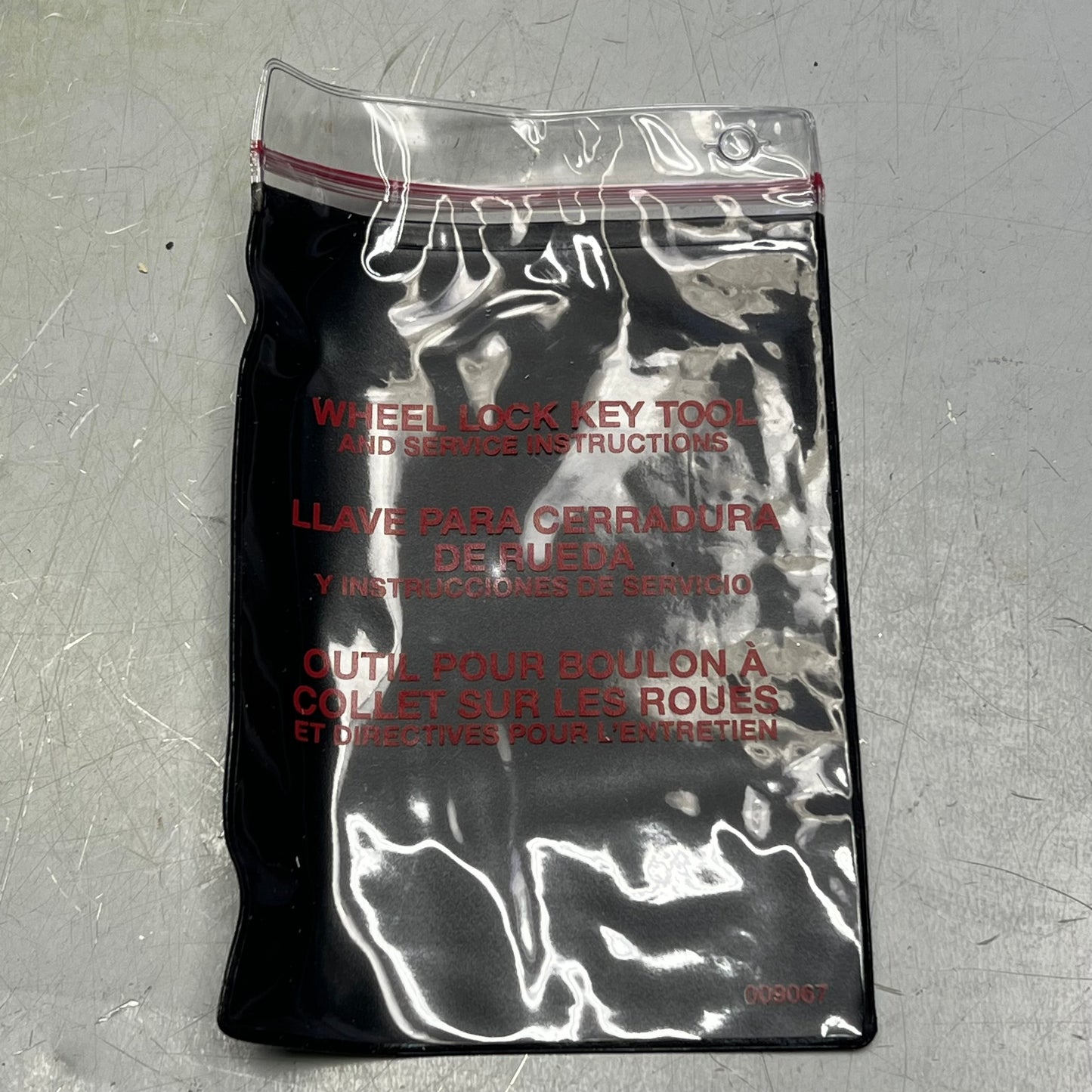 MCGARD Cone Seat Wheel Install Kit For 8 Lug Vehicles 9/16-18 Thread 84834