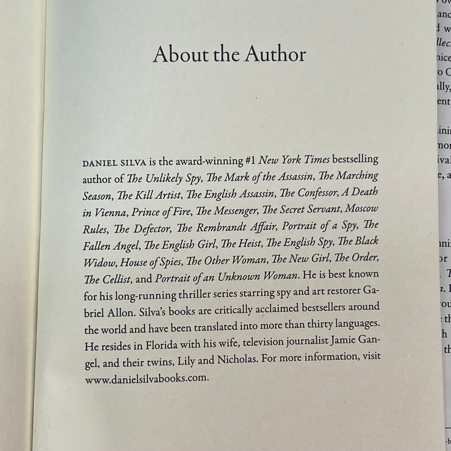 THE COLLECTOR  A Spy Fiction Master Thief Novel By Daniel Silva Hardback Book