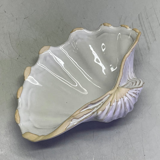 CREATIVE CO-OP (3 PACK) Reactive Crackle Glaze Stoneware Shell Plate White 8635