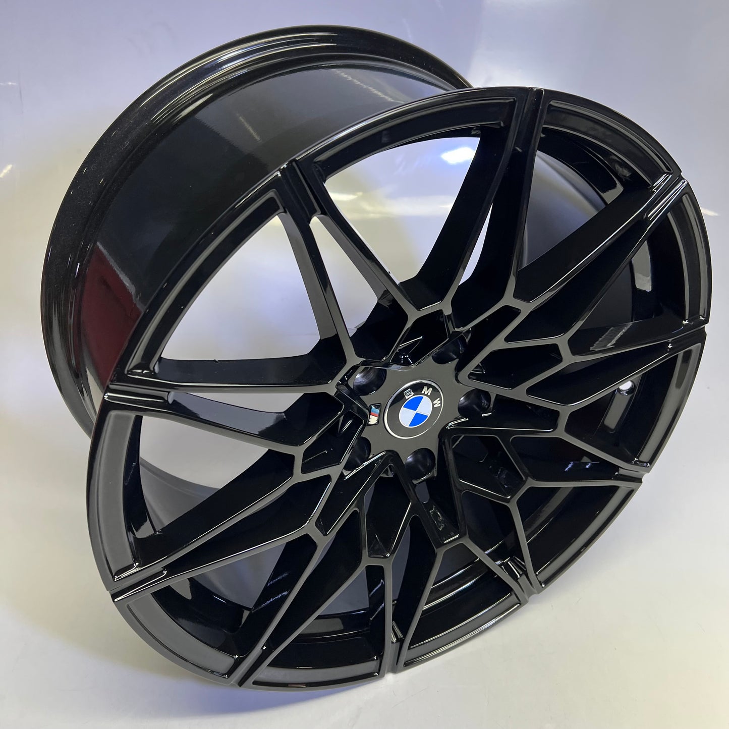 AFTERMARKET Aluminum Alloy Wheel For BMW 19"x9.5"-5x120 Pattern Black 546303