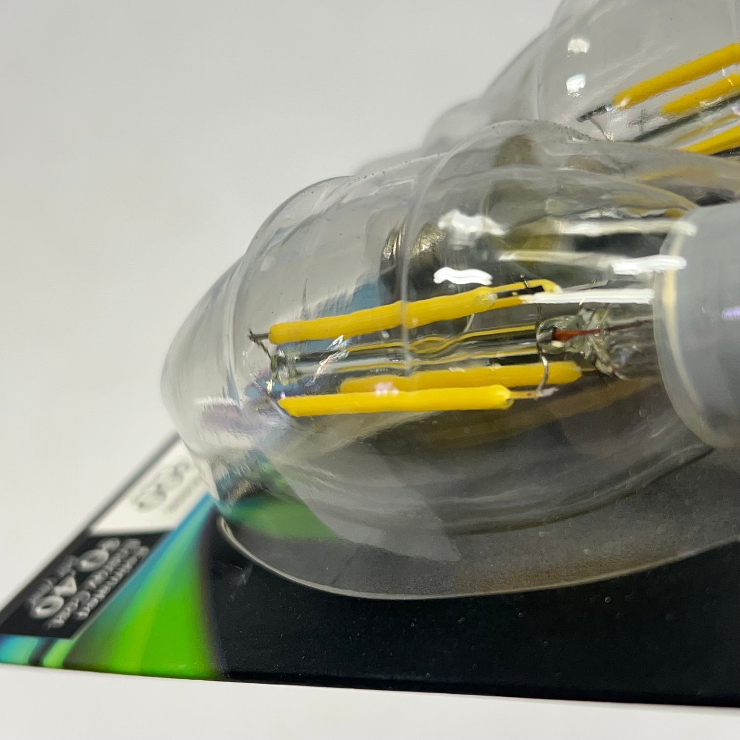 FEIT ELECTRIC (2 PACK) Filament Led Bulb E12 Daylight 5000K BPCTC40/950CA/FIL/2