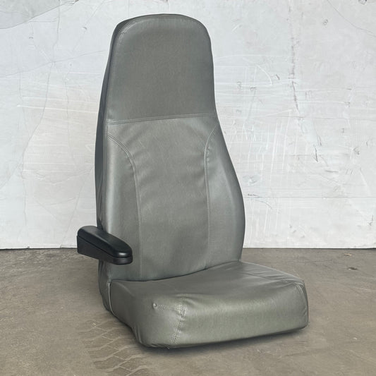 ZA@ FELLOWES Shield Driver Recliner Seat Sz 37”Hx21”Lx20”W, Grey Color (New, Damage Box)