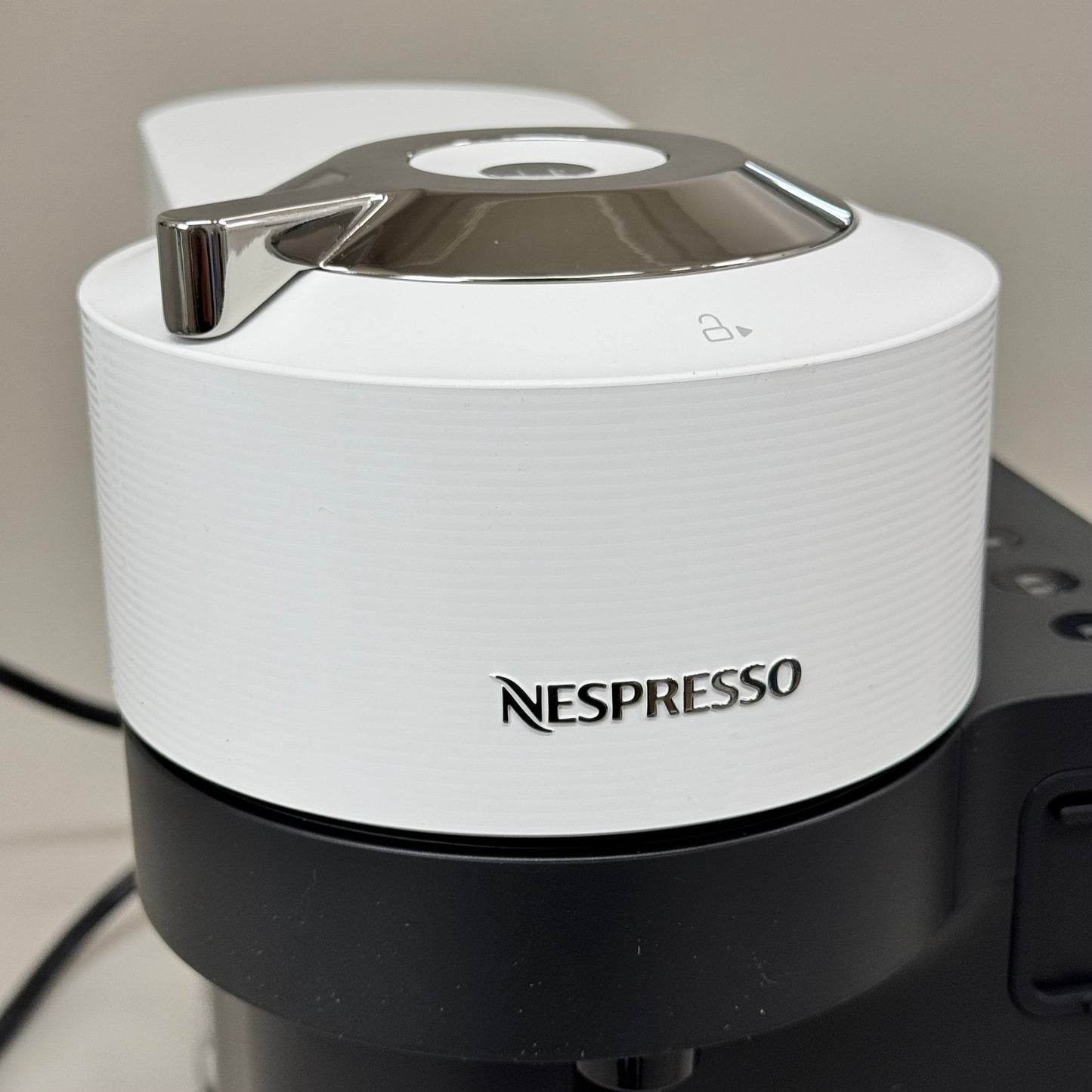 NESPESSO Vertuo Lattissima One-Touch Coffee Maker & Frother Matte White & Gloss