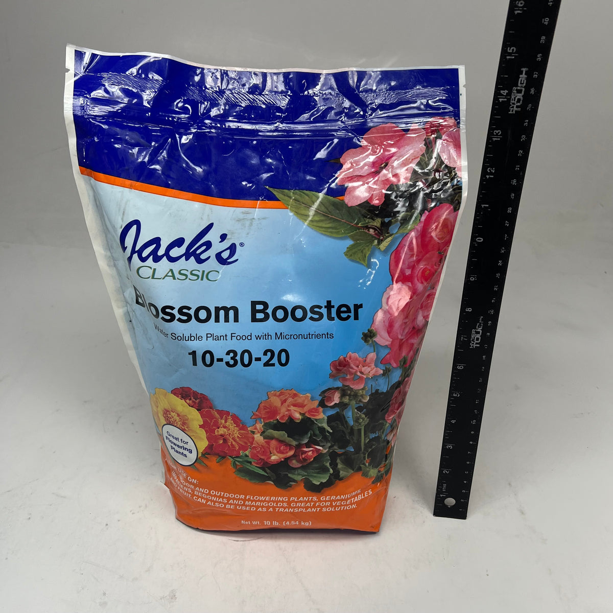 JACKS 10-30-20 Classic Blossom Booster Water Soluble Fertilizer 10 LBS Blue