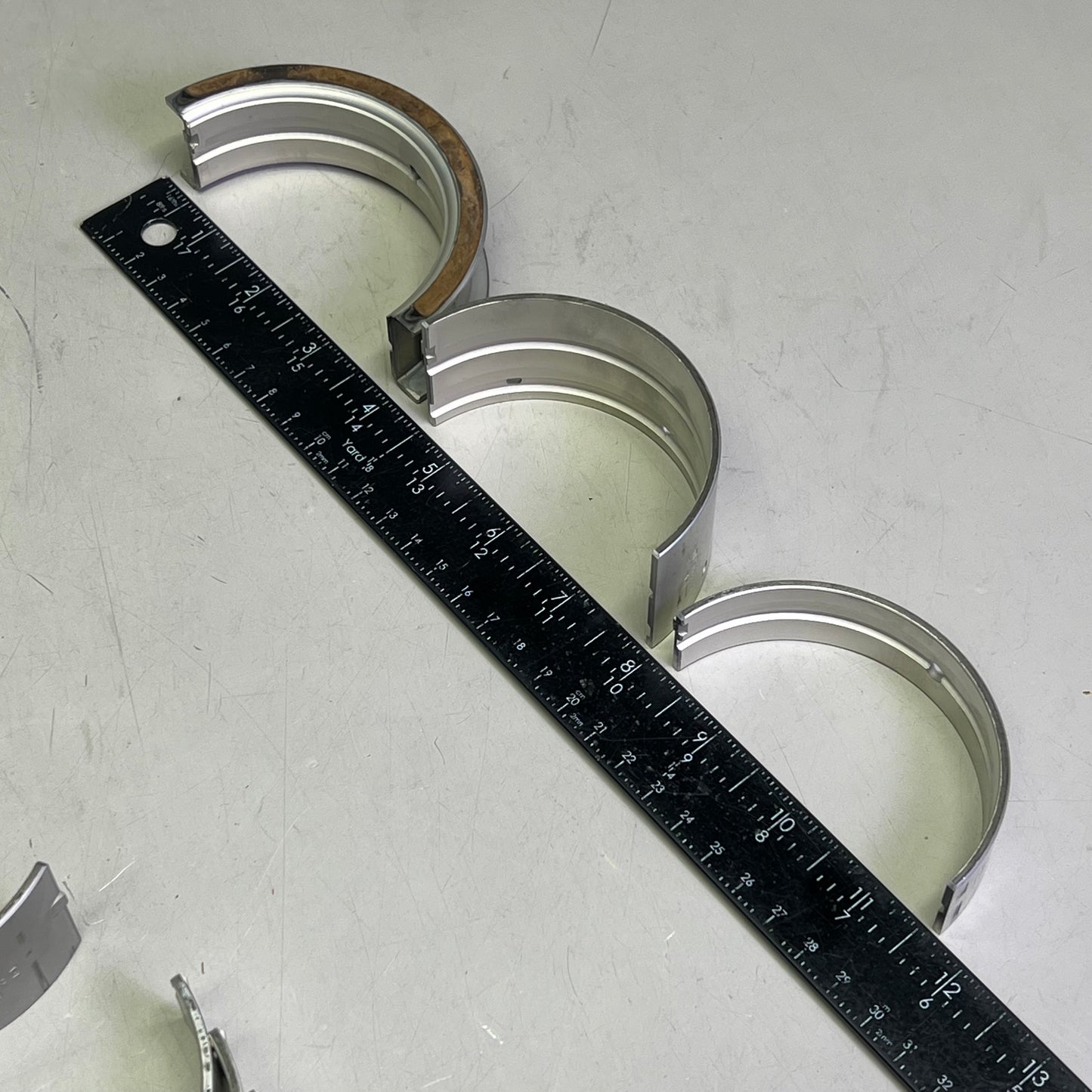 MAHLE P Series Standard Main Bearing Set Made In USA For Pontiac V8 MS-667P