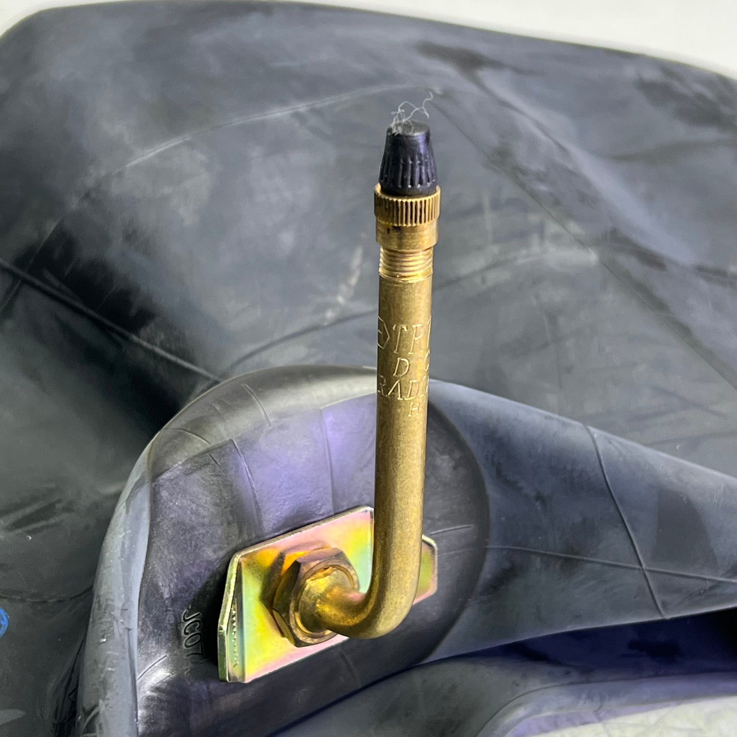 TRANS AMERICAN RUBBER  Butyl Radial Tube 28x9.00R15 Center 9I75NB TR75A