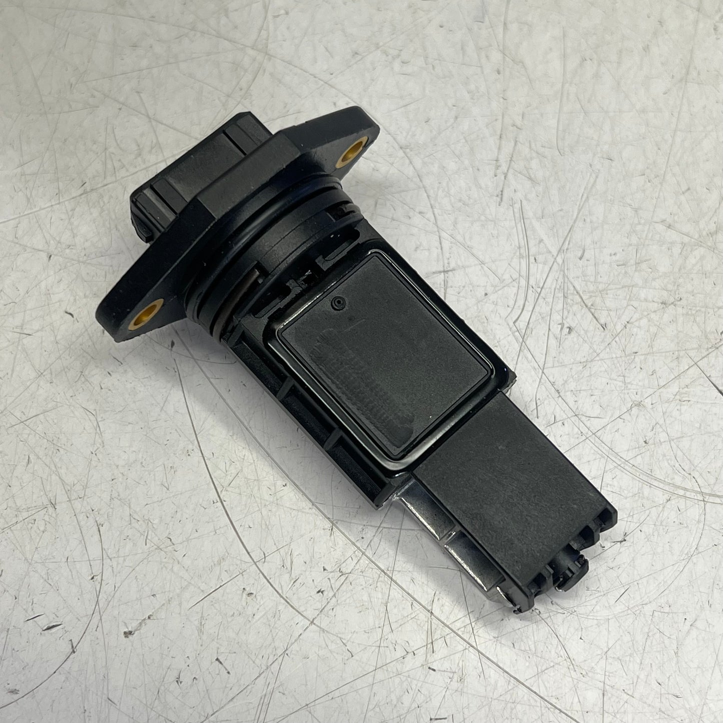 BLUE STREAK Mass Airflow Sensor for Volkswagen Model Vehicles MF21142N