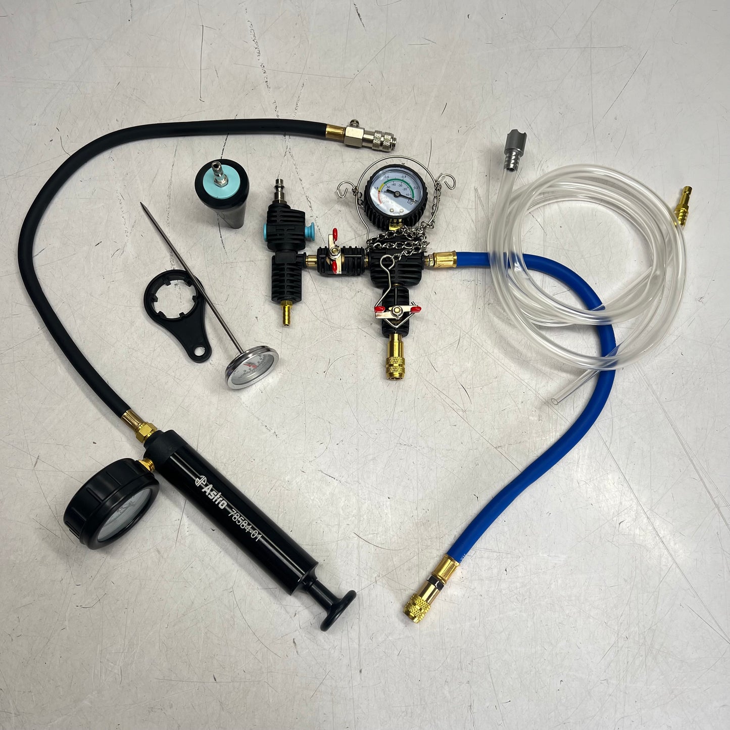 ASTRO PNEUMATIC Uni Radiator Pressure Tester & Vacuum Type Cooling Kit 78584