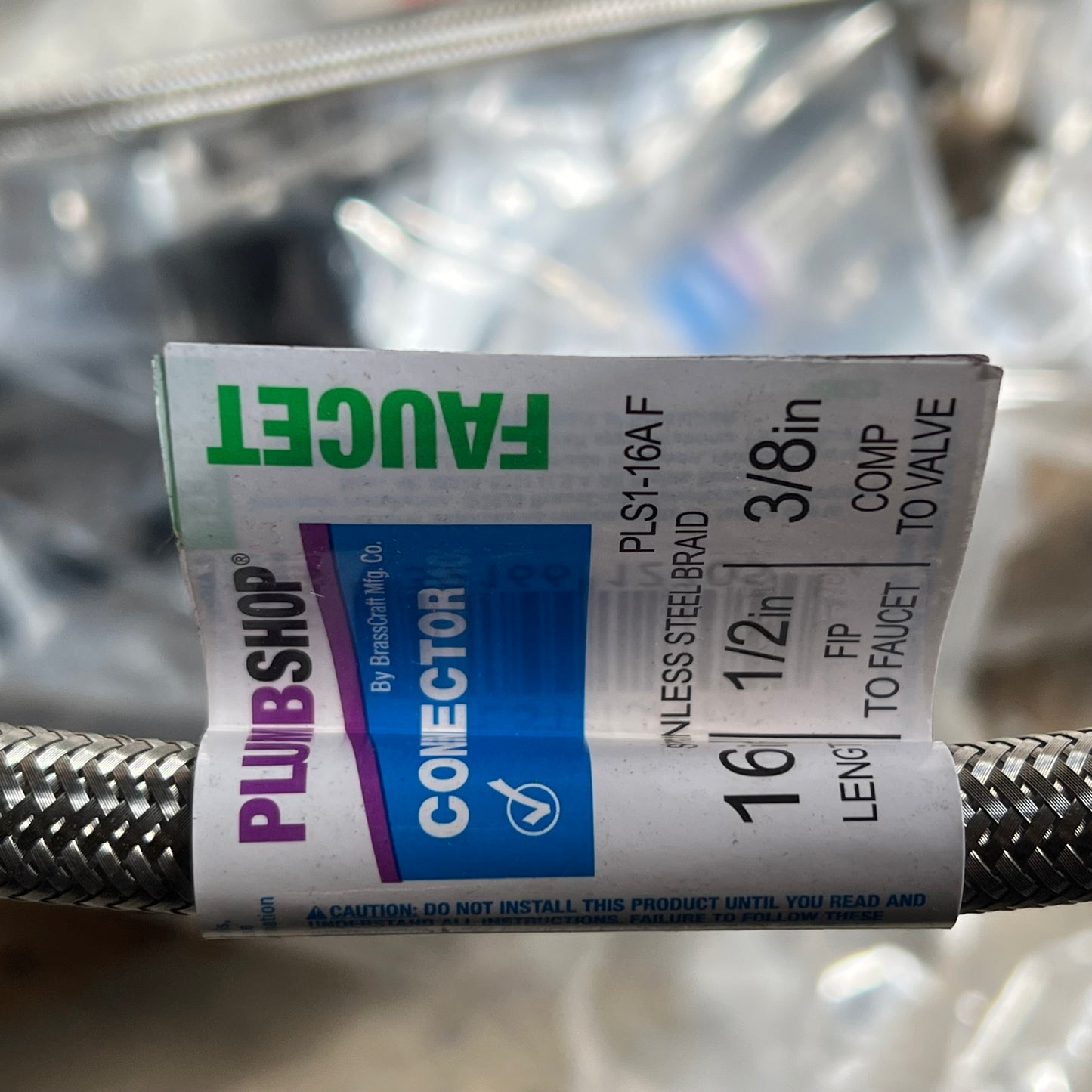 ZA@ Pallet of MIXED Plumbing Hardware, O-rings, Tattoo Tubes, Pool Step, Toilet Seats & More!!!! (AS-IS)