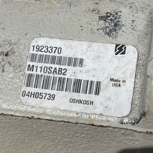 Z@ OSHKOSH Sheppard Hydraulic Steering Gear Box M110SAB2 (Used)