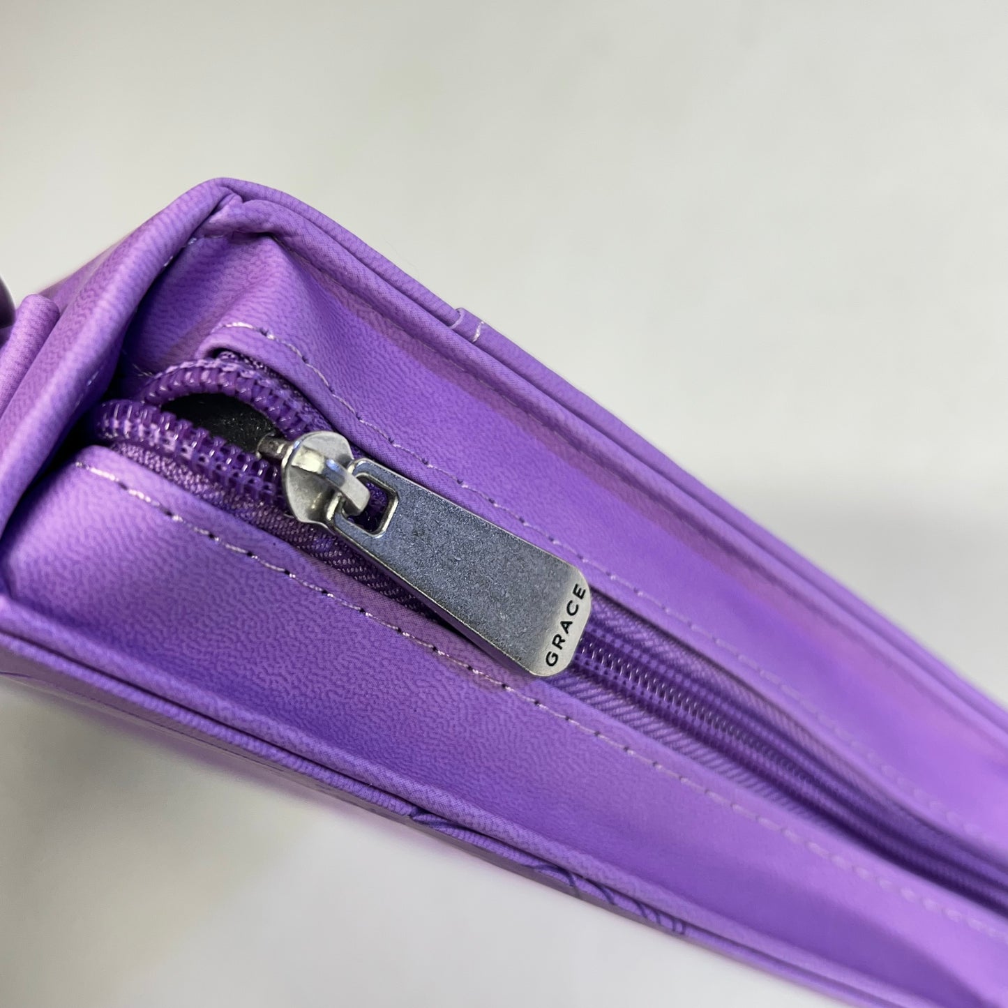 CHRISTIAN ART GIFTS Psalm 46:10 Faux Leather Bible Cover  6"x9" Purple Laurel