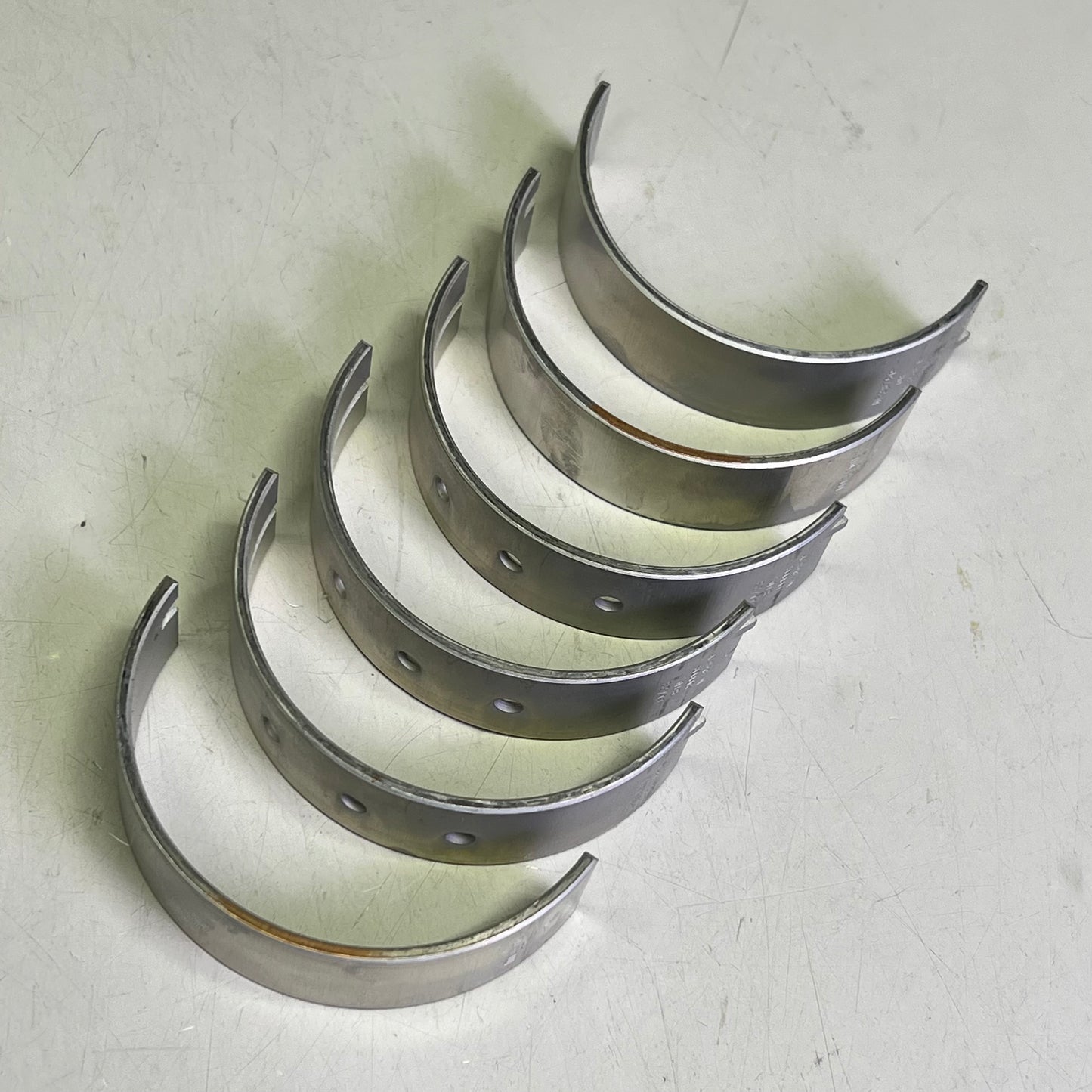 MAHLE Clevite High Performance P-Series Standard Main Bearing Set MS-2091P