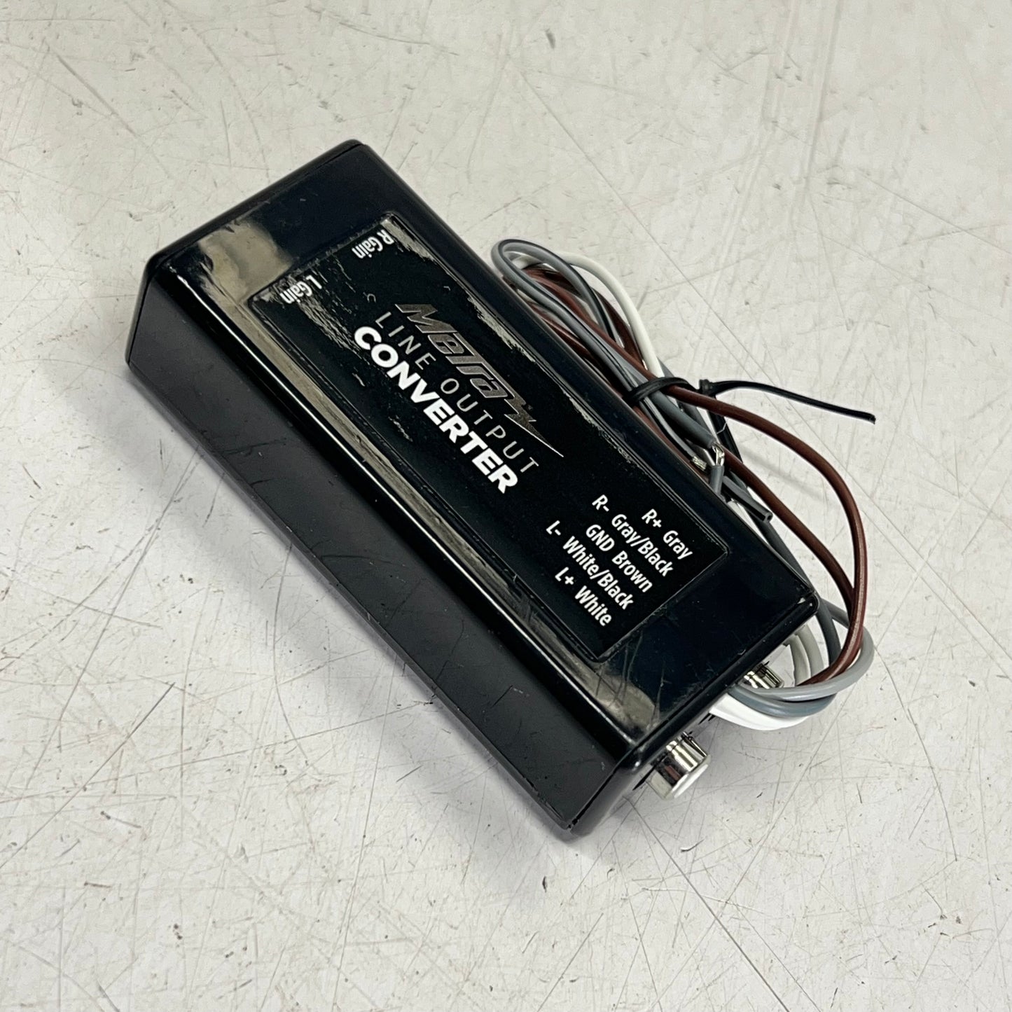 METRA Line Output Converter Wire To Rca 2 Channel  Wide Range Black BY-LOC
