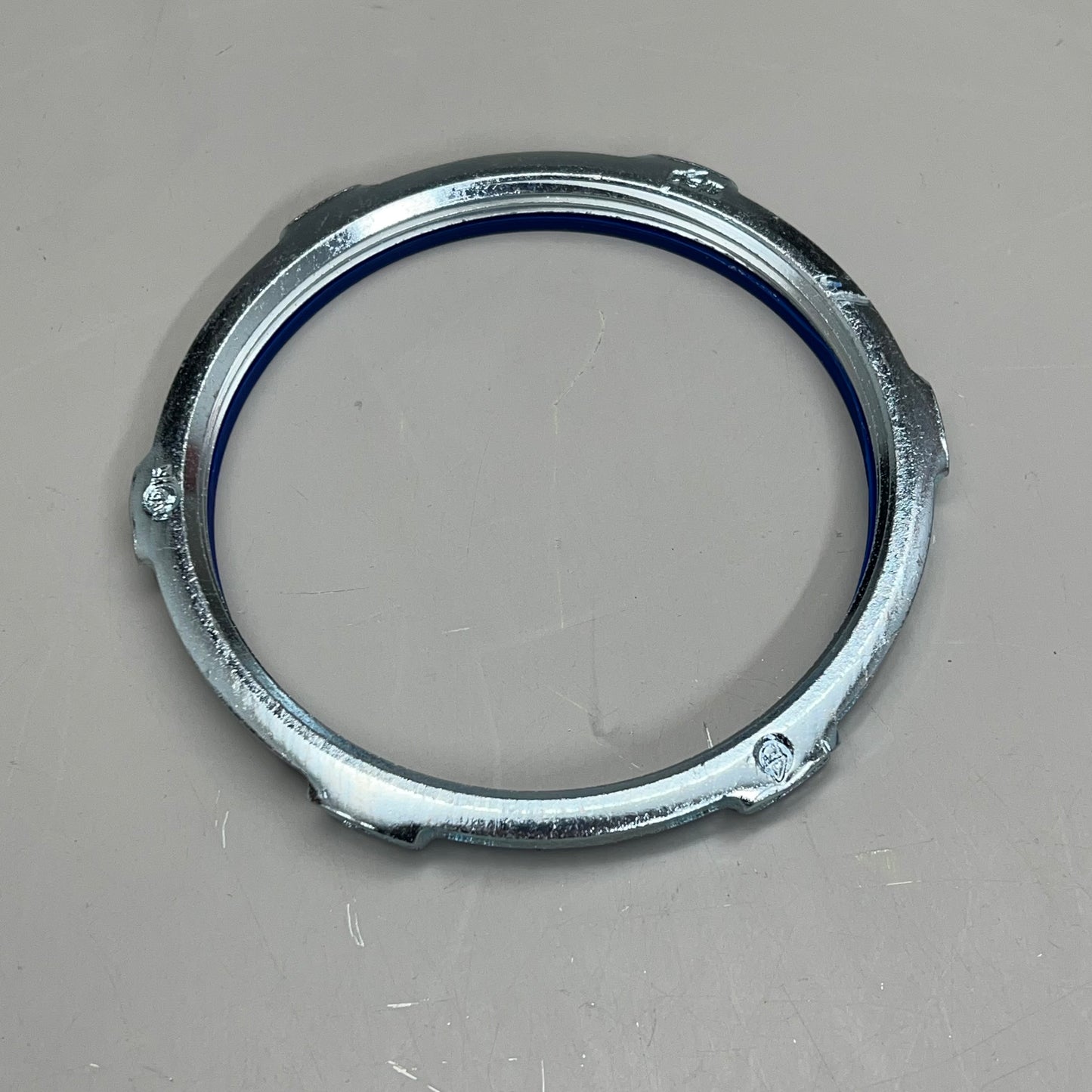 EATON Conduit Sealing Locknut "Liquid Tight" Malleable Iron Zinc Plated 4" SL10