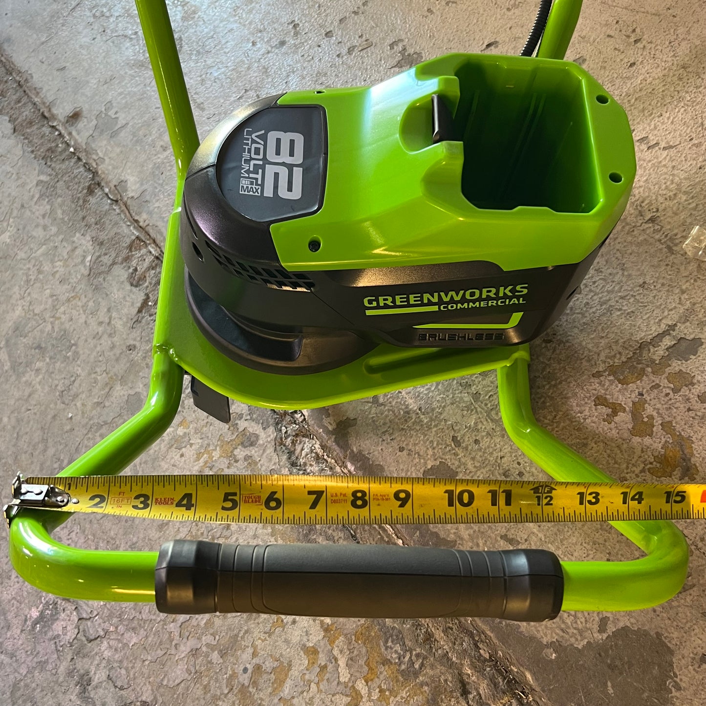 GREENWORKS Earth Auger 82 Sz 23" L x 15"W, 82EA8 (Battery & Charger Not Included)