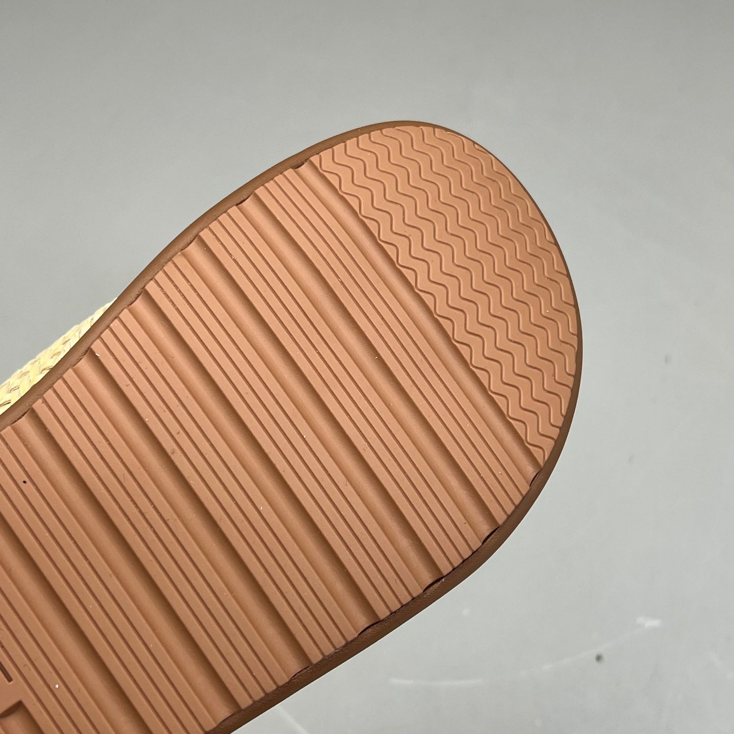 COBIAN Palmilla Braided Synthetic Leather Strap Women's Sz 6 EU 35.5 Cream PAL25-110-6