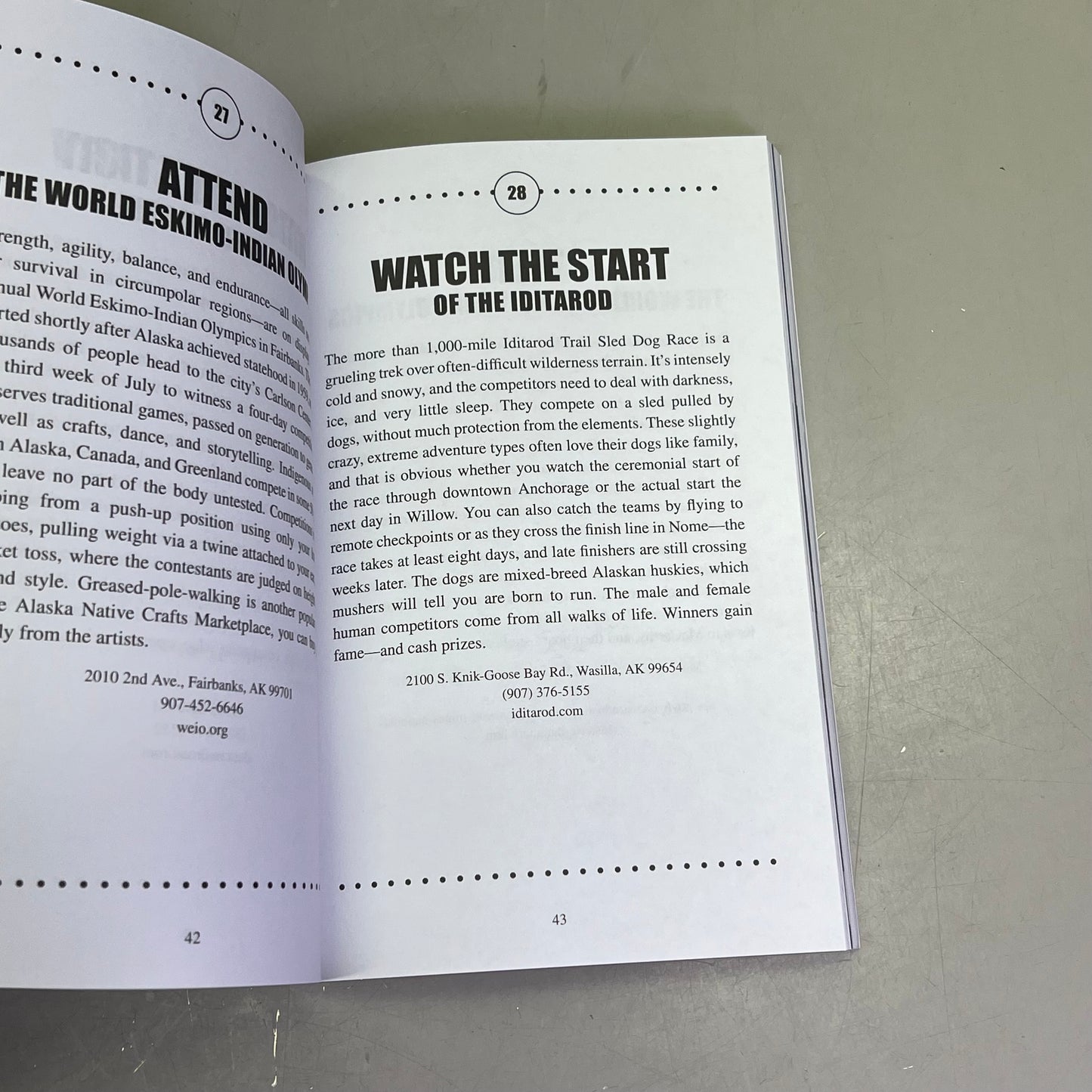 100 THINGS TO DO IN ALASKA BEFORE YOU DIE  By Fran Golden &Midgi Moore Paperback