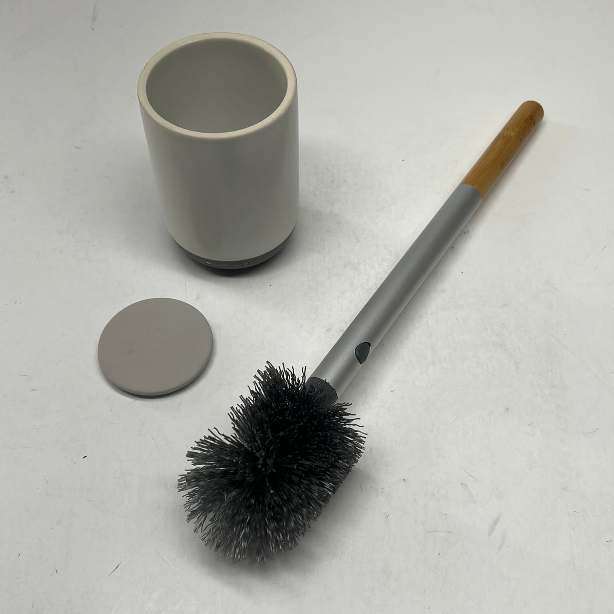 FULL CIRCLE Scrub Queen Toilet Brush Replaceable Mohawk Design Brush Head White