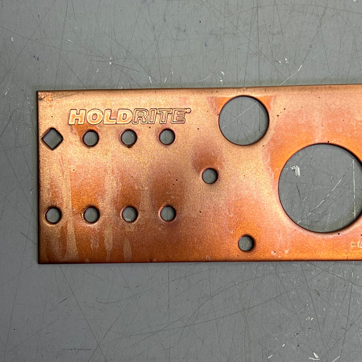 HOLDRITE (10 PACK) Heavy Gauge Copper Stub Bracket 1/2",3/4",1-1/4" 26" L  107-26