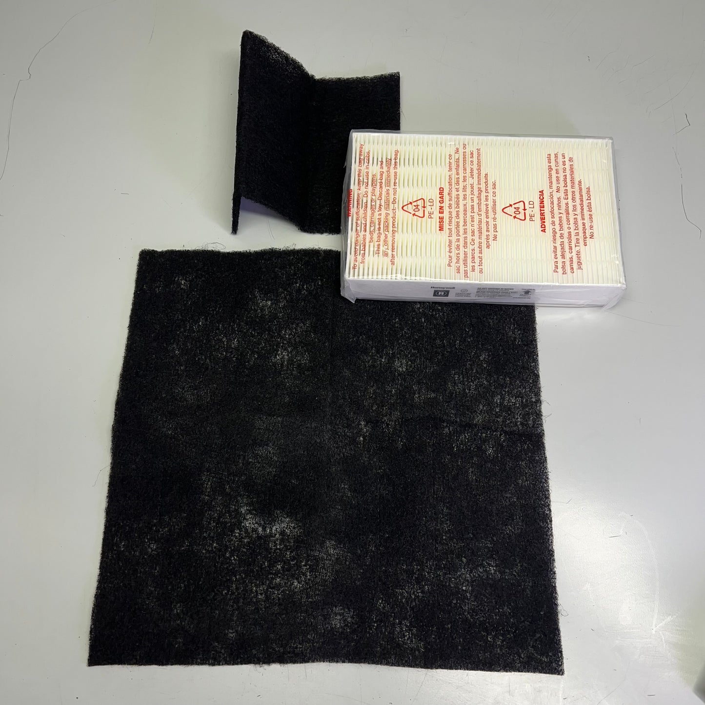 HONEYWELL Replacement True HEPA Filter Value Combo Pack 3 Piece HRF-ARVP (As-is)