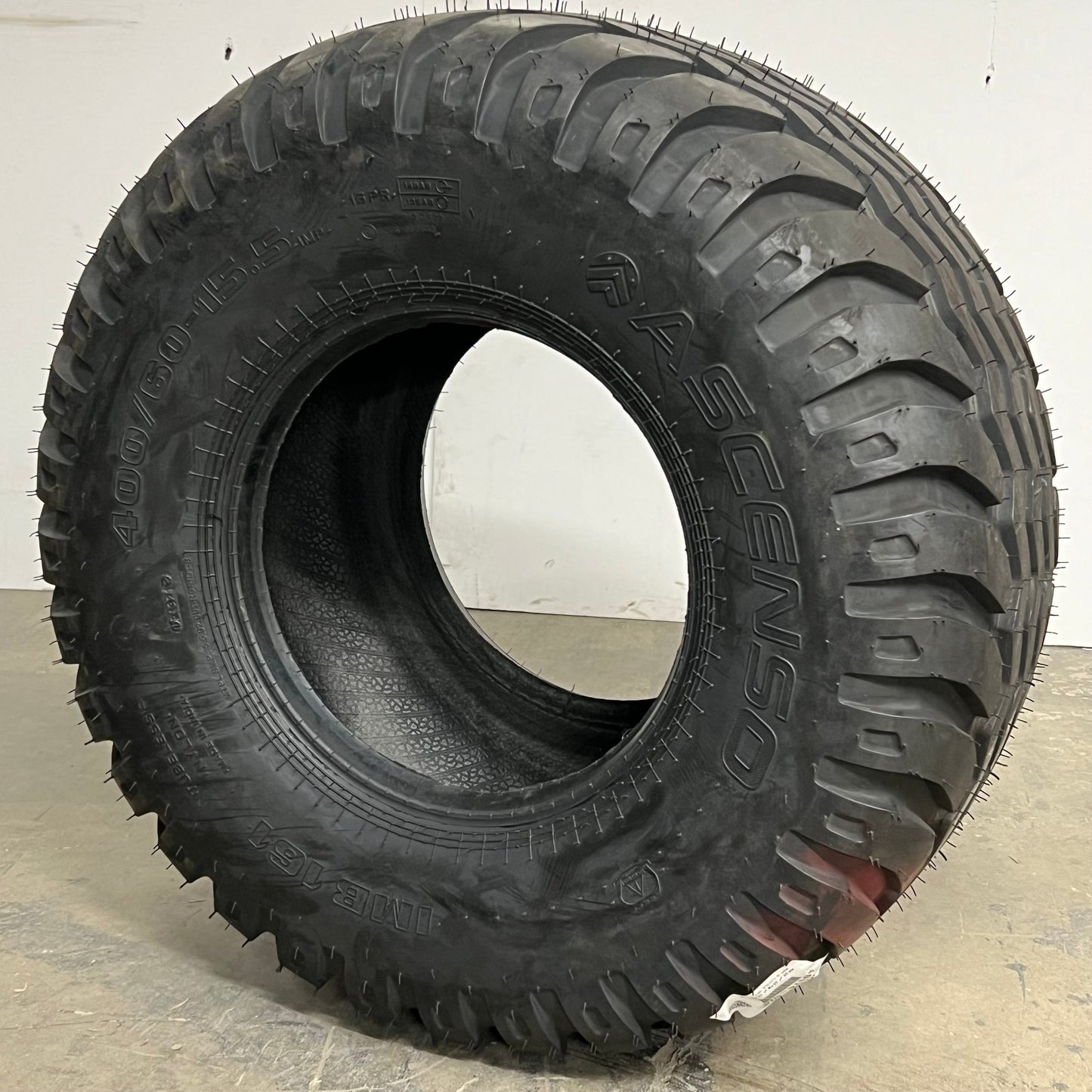 ASCENSO Agriculture Farming Implement Tire IMB 161 Size 400/60-15.5