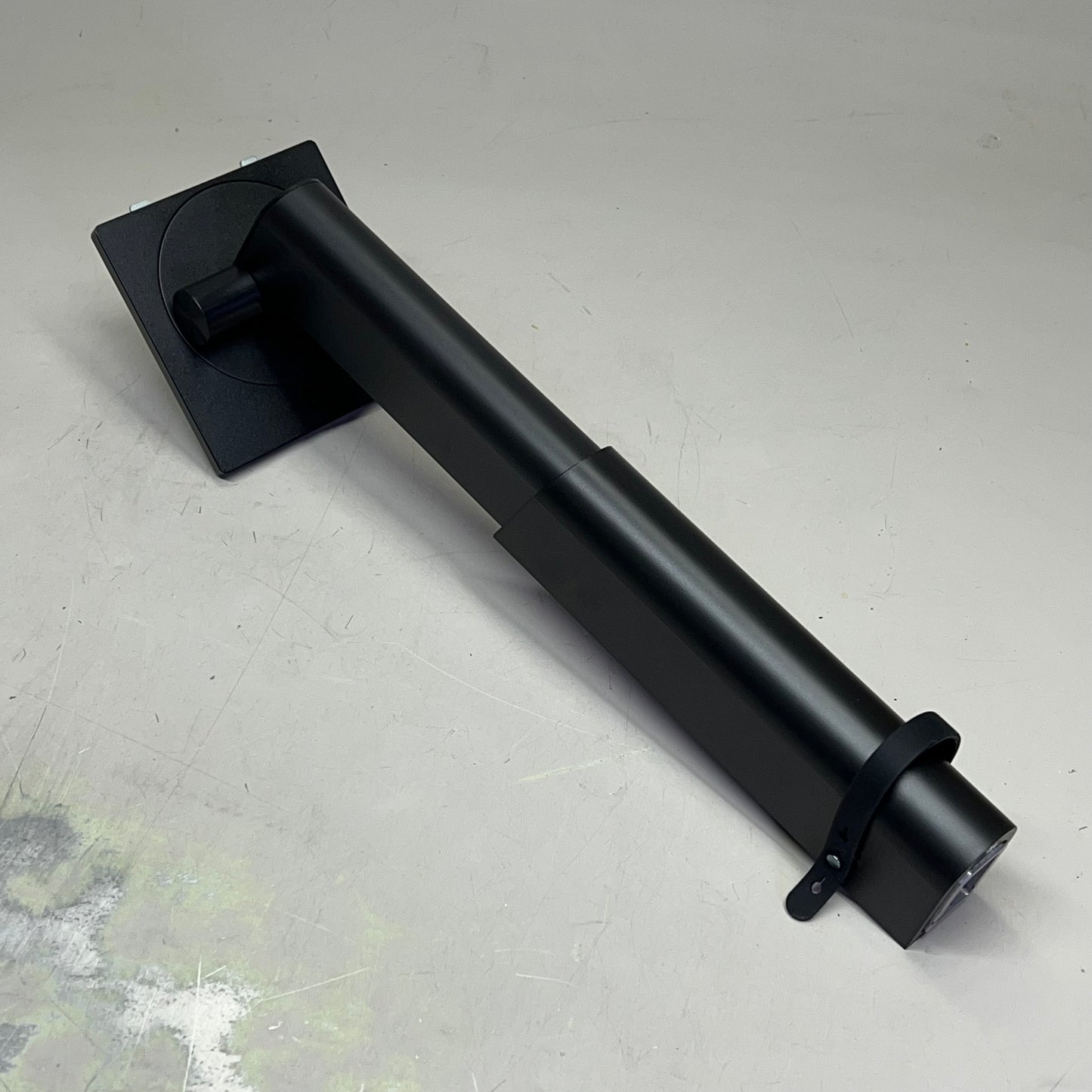 LENOVO THINKVISION LCD Monitor V90DRL P24H-30 23" Black 63B3GAR6US (New Other)