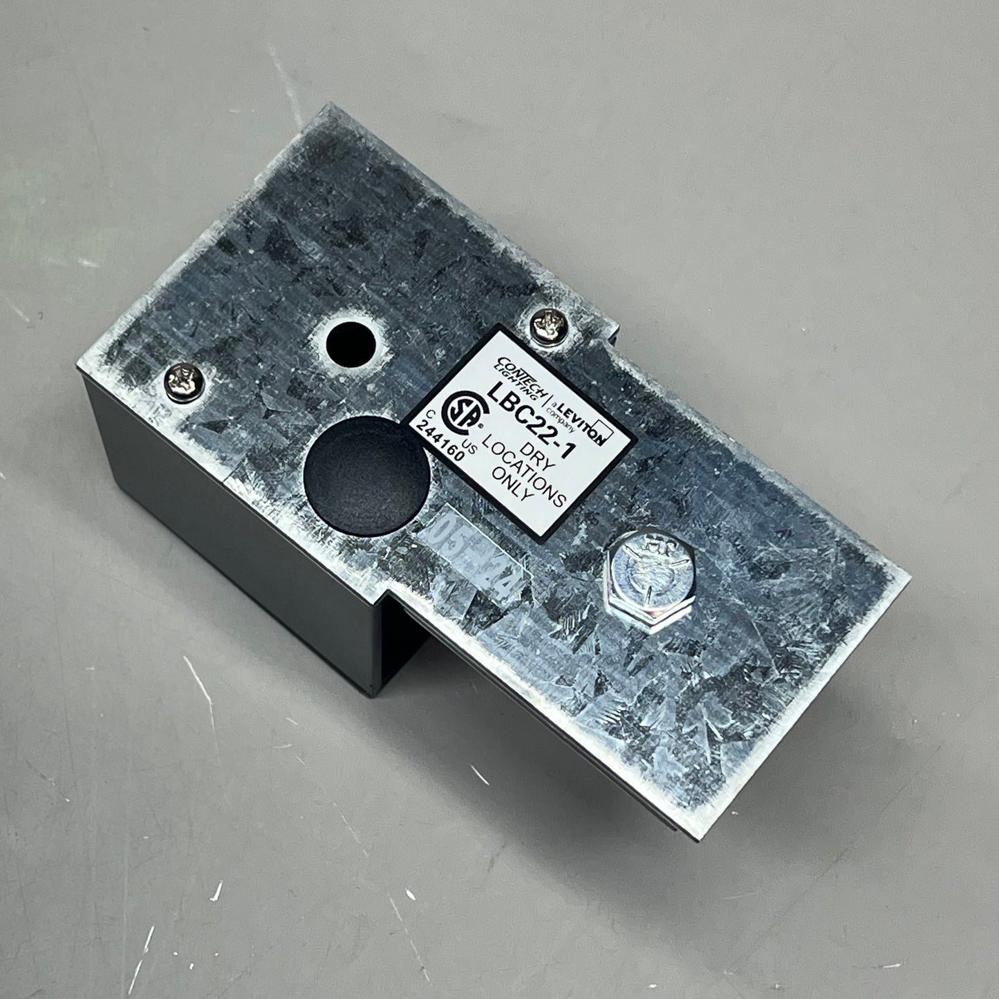 CONTECH (2 PACK) Leviton Lux Beam Connector Track System Black Finish LBC22-1-B