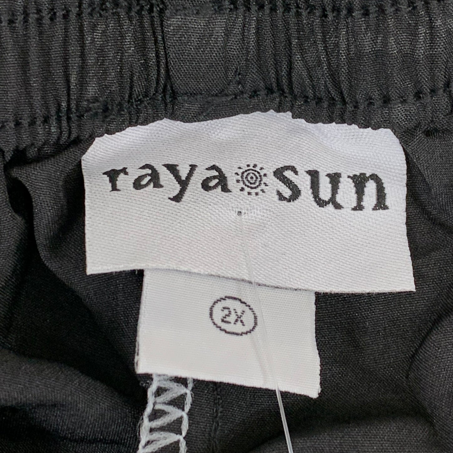 RAYA SUN Stretch Swim Style Shorts W/ Flower Design Women's 2X Black/Gray