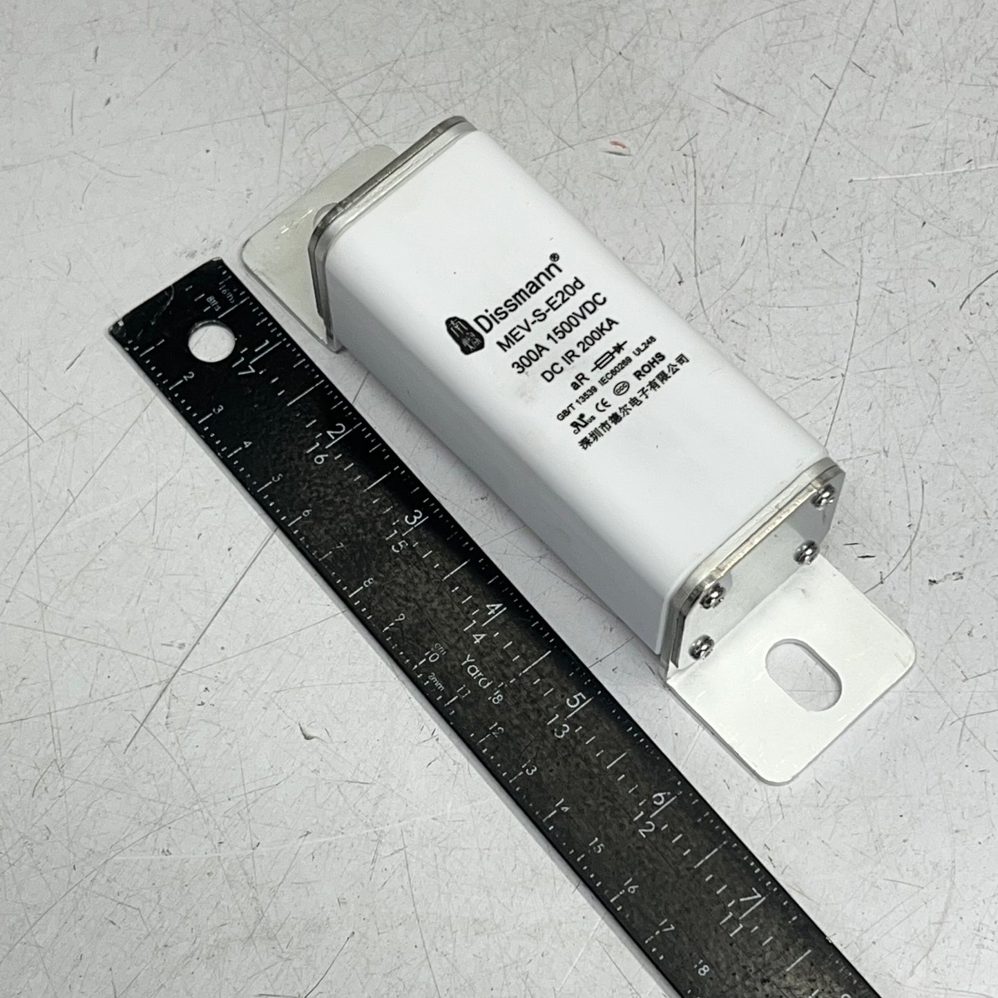 DISSAMANN High Voltage Ceramic Square Fuse for Ev Charger 300A MEV-S-E20D