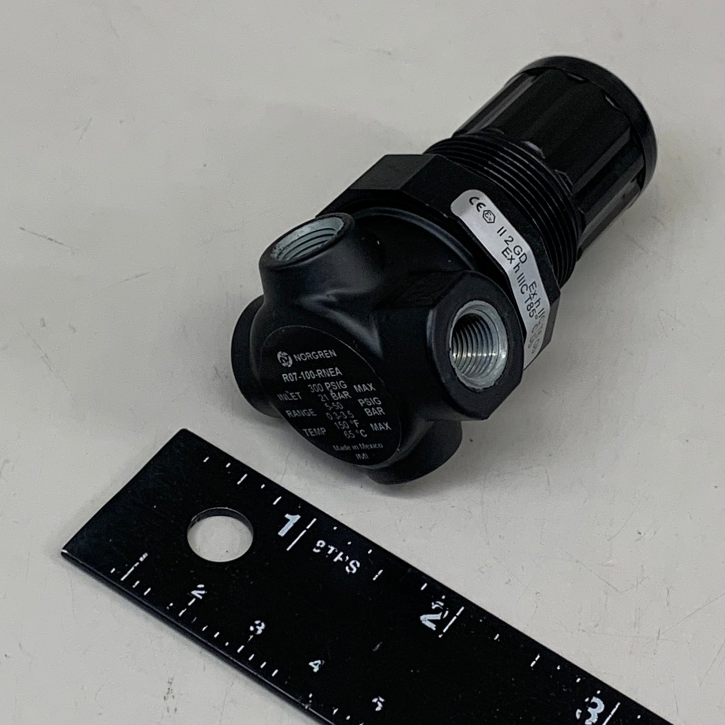 NORGREN Mini Air Pressure Regulator  Black R07-100-RNEA