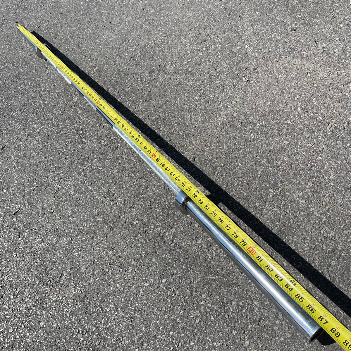 TITAN Performance Series Olympic Barbell 87"L Cap 700 Lb. Chrome 430367