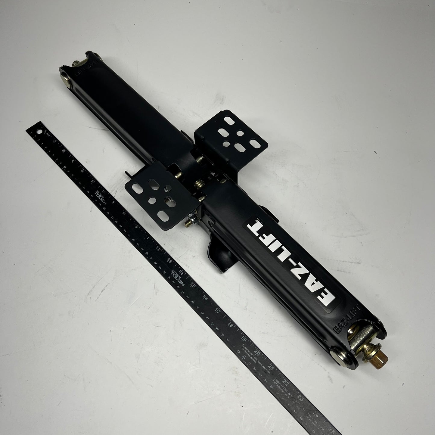 EAZ LIFT Heavy Duty Scissor Jack For Camper Use 5,000lb Load Cap 24" 48810