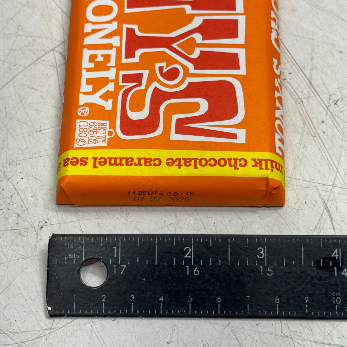 ZA@ TONY'S (32 PACK) Chocolonely Milk Chocolate Caramel Sea Salt Bars 180gr BB 07/26