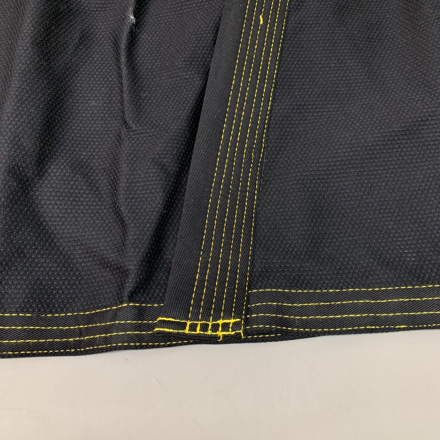 BTLGRNDS Martial Arts Jiu Jitsu Gi Uniform Adult Size Black/Yellow