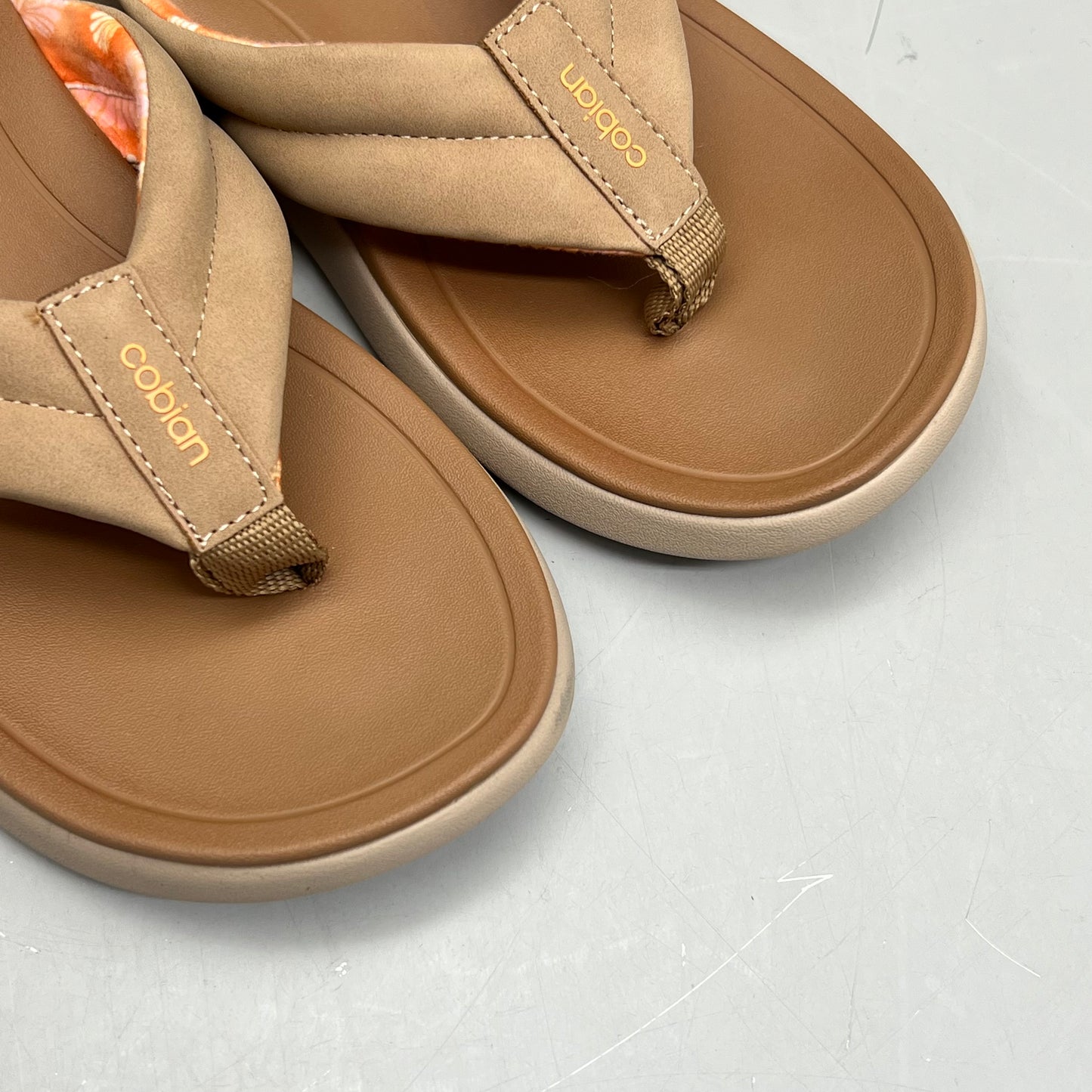 COBIAN Darby Synthetic Suede Strap Sandals Women's Sz 9, EU 39.5 Tan DAR24-230-9