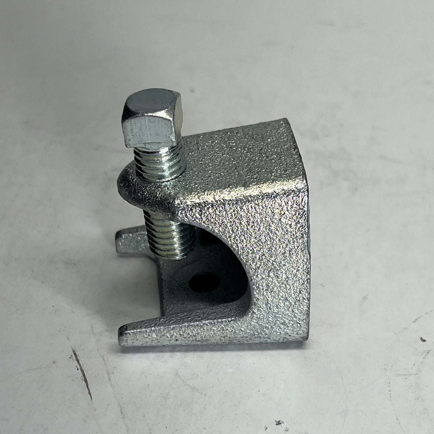 HUBBEL RACO Beam Clamp Malleable Iron Corrosion Resistance 2" 0224345