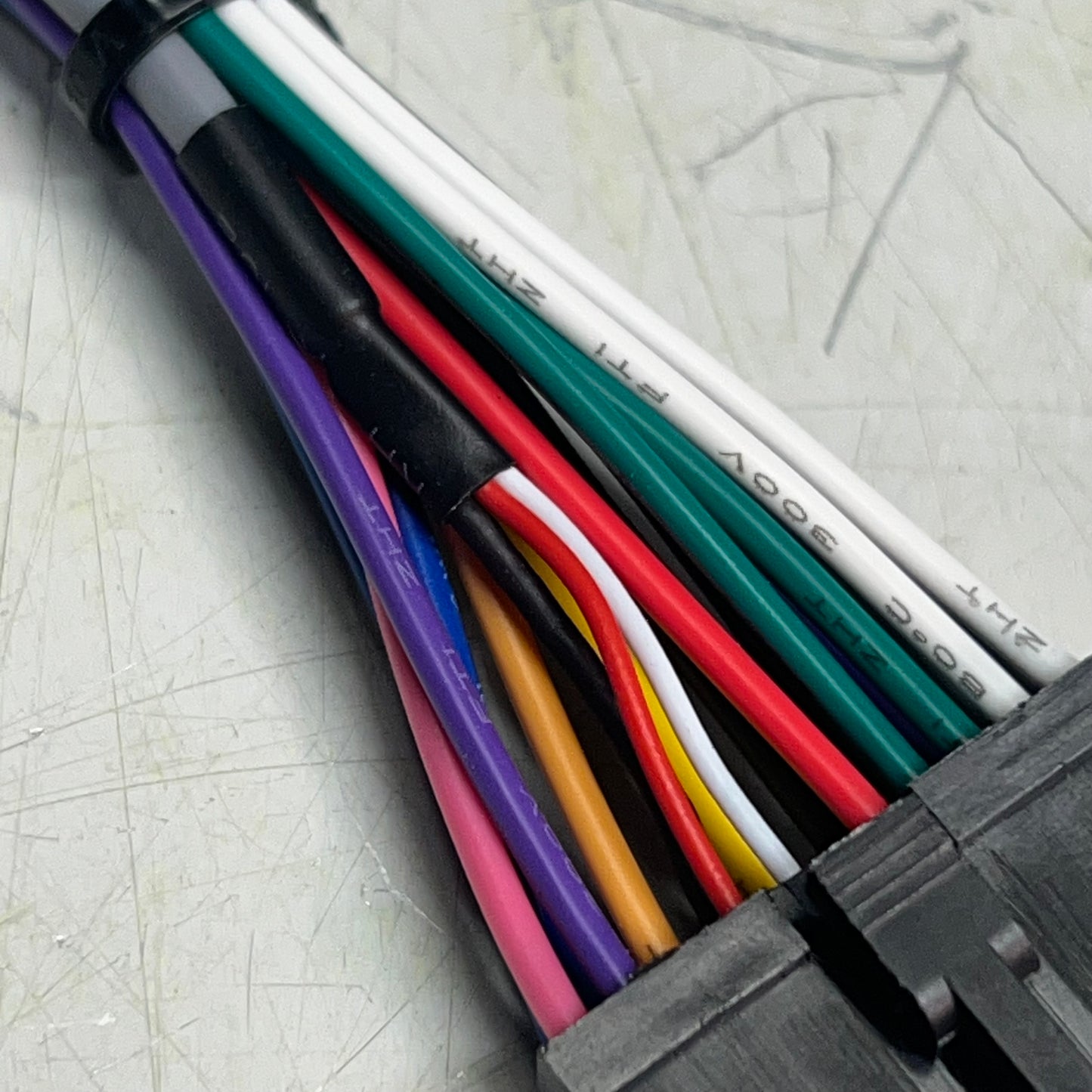 DUAL Touchscreen Digital Multimedia Receiver W/Bluetooth Apple/Andriod DCPA701-4