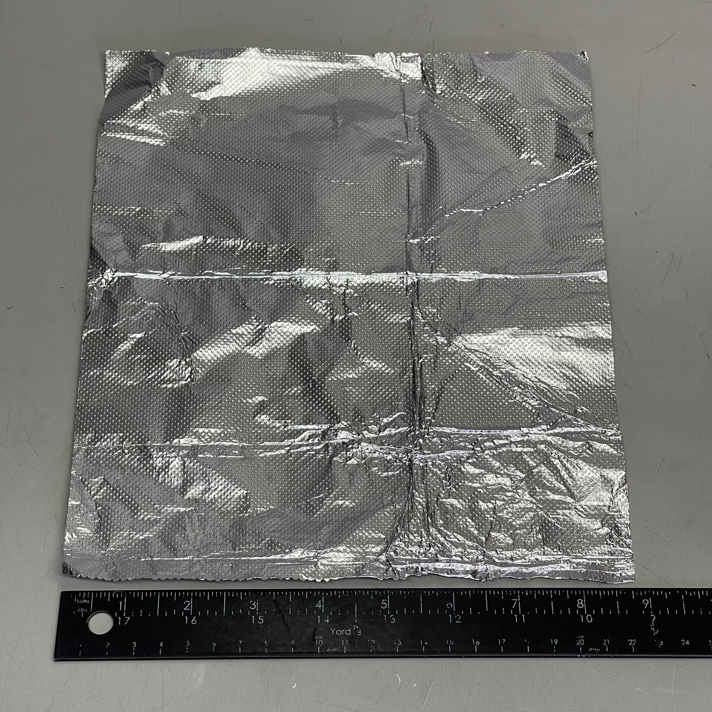 COMPANIONS ESS. (500 PACK) Inter-folded Pop Up Sheets 9” x 10.75” ALUMINUM 26980435