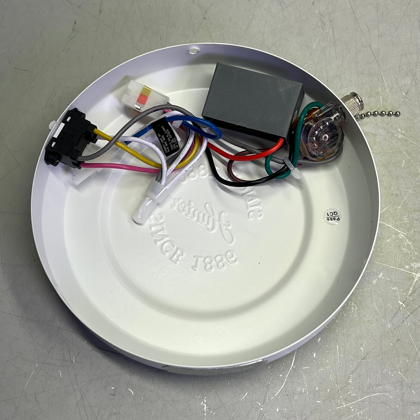 HUNTER Cassius Indoor & Outdoor Ceiling Fan 44" 3 Blade Fresh White 50262