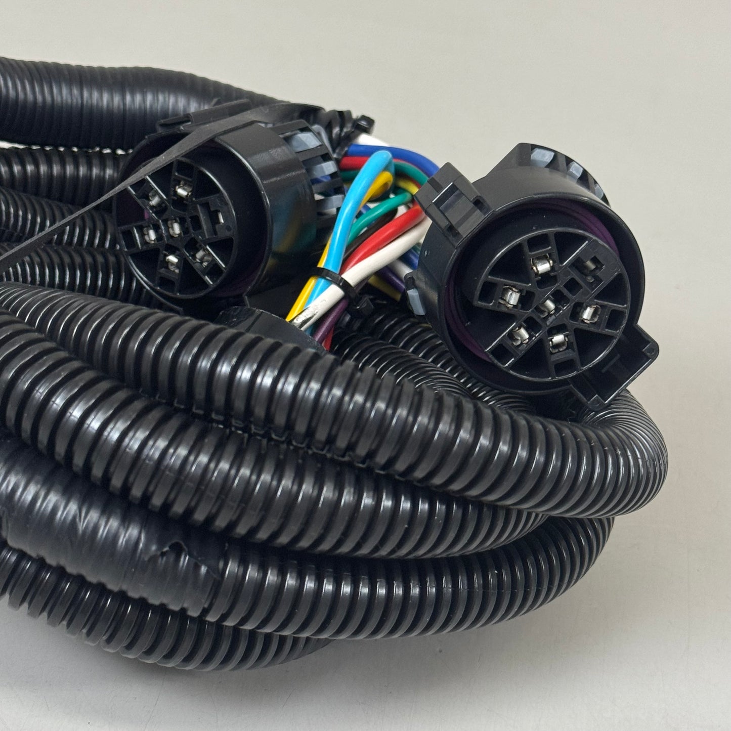 HOPKINS Towing Solutions Endurance Black 5th Wheel Wiring Kit 4"x8"x5" 41157