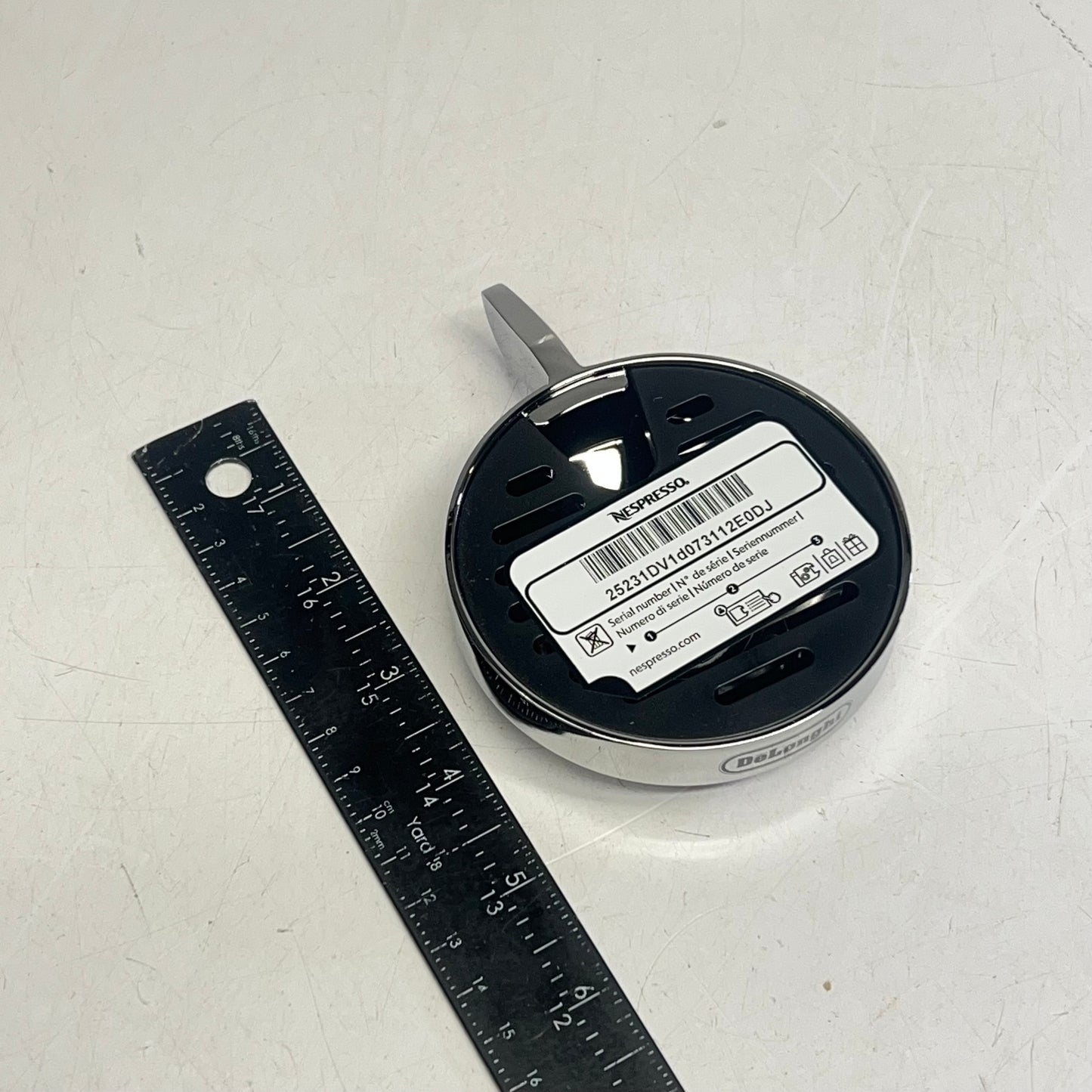 DELONGHI Nespresso Vertuo Next W/ Aeroccino 120V Black/Chrome ENV120CAE