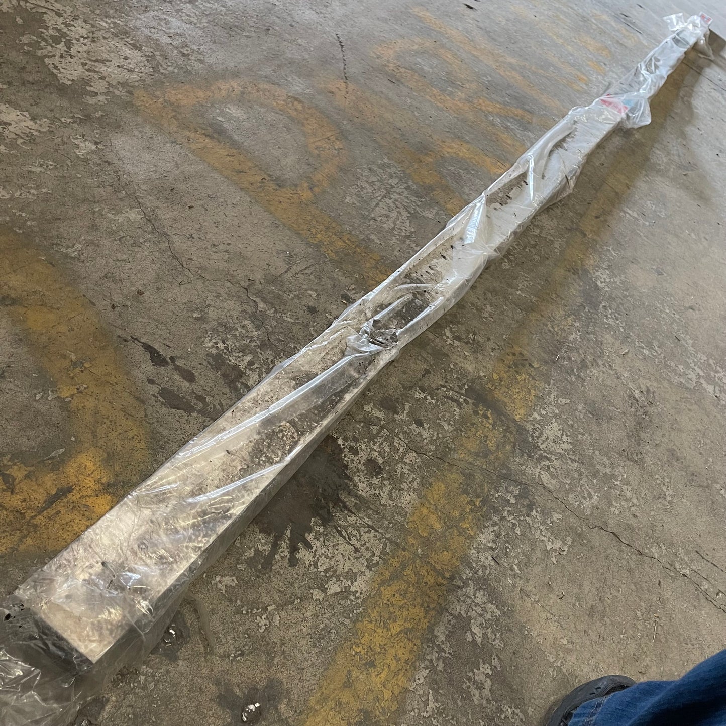 KRAFT TOOL CO. Magnesium Screed 192”x1 1/2”x3 1/2” CC616