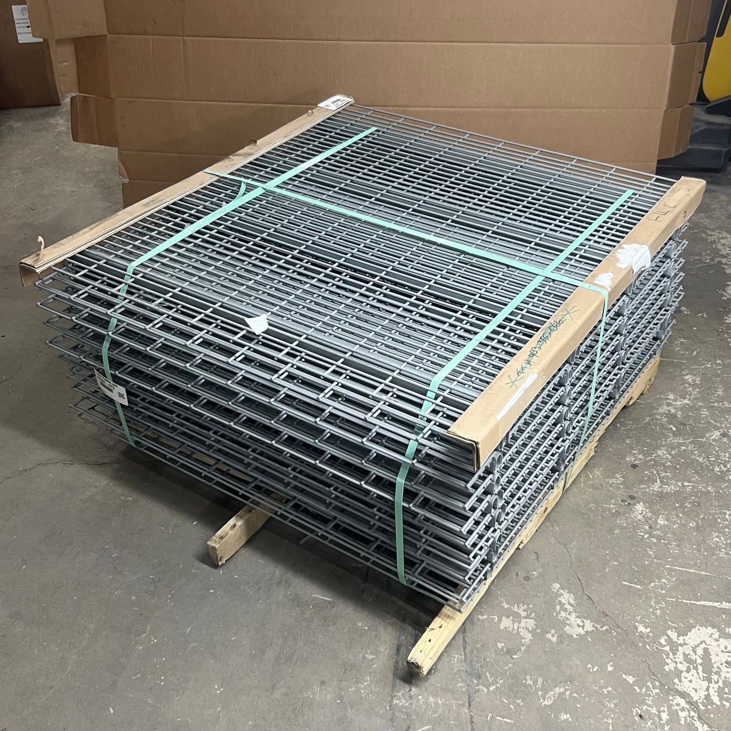 Wire Decking (18 Pack) 40.6"X44.4" Flt Flsh 1"X4.218"