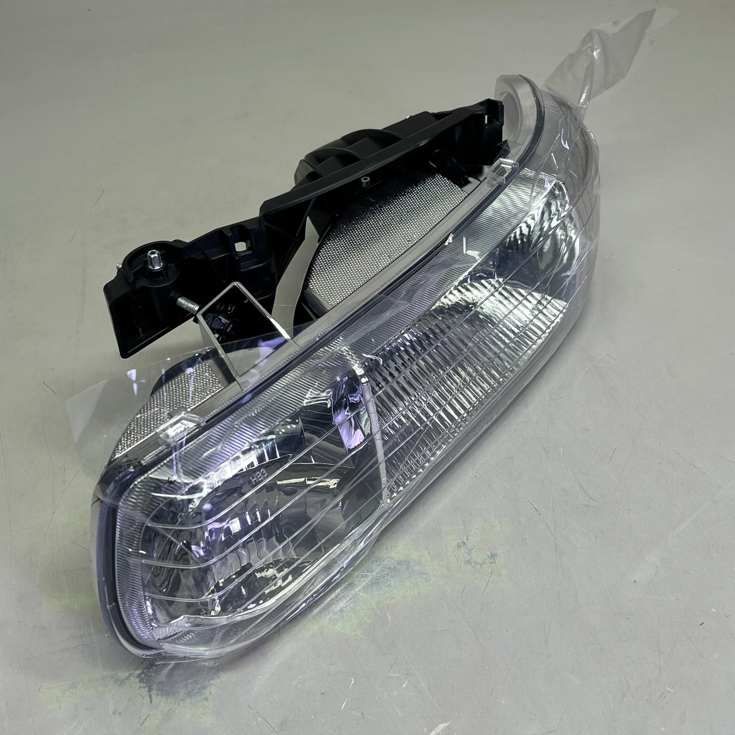 ECCPP Headlights LH & RH Front For 99-02 Chevy Silverado 00-06 Suburban 128309